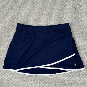 Sofibella navy tennis skirt